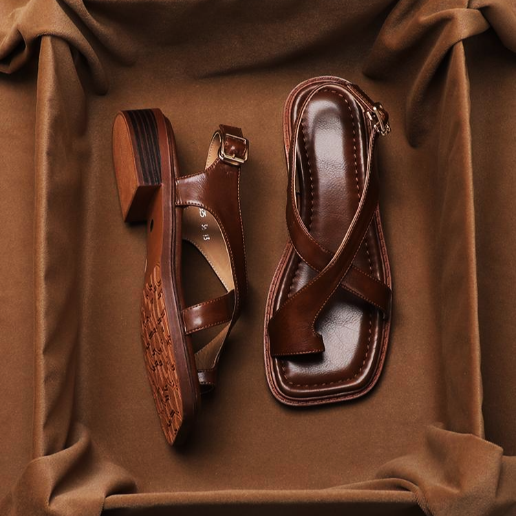 Elara Leather Toe Loop Slingback Sandals